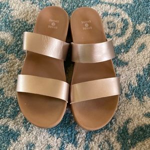 Women’s Shade and Shore sandal